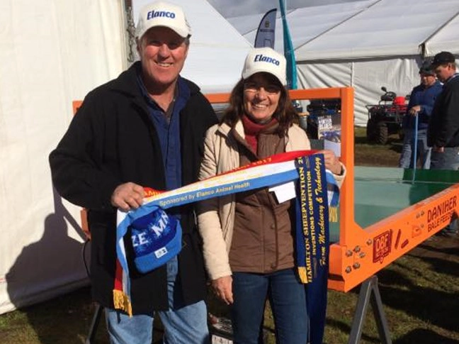 Daniher Bale Feeder winning the Innovation and Invention Award at Hamilton in 2017